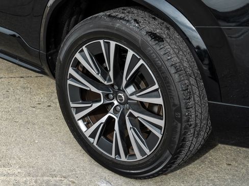 Used 2020 Volvo XC90 T5 Momentum image 64