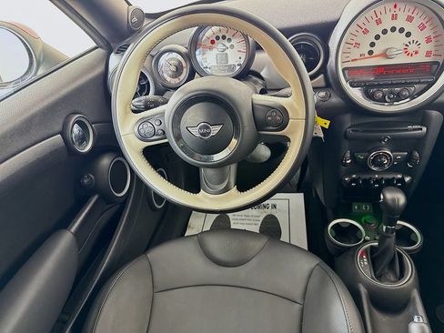 Used 2013 MINI Cooper Roadster FWD image 23
