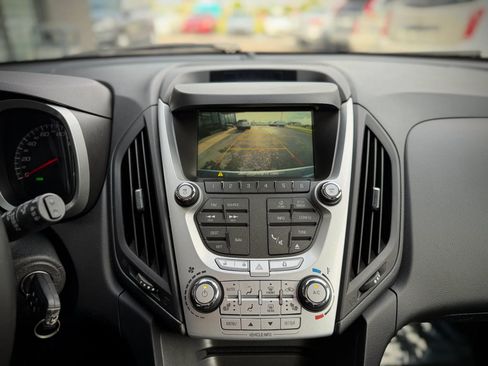Used 2015 Chevrolet Equinox LT w/ Power Convenience Package FWD image 12