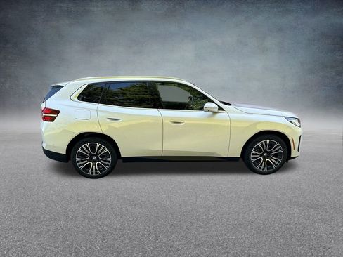 New 2025 BMW X3 xDrive30i w/ Premium Package image 9