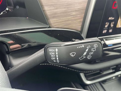 New 2025 Volkswagen Atlas SEL image 26