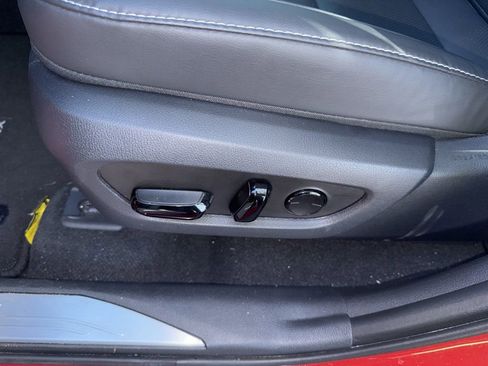 Used 2025 Lexus NX 250 FWD w/ Towing Package (2000 Lbs) image 15