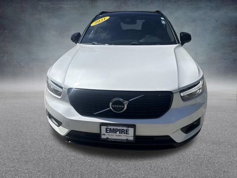 Used 2021 Volvo XC40 T5 R-Design w/ Advanced Package AWD/4WD image 14