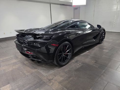 Used 2022 McLaren 720S Performance RWD image 24