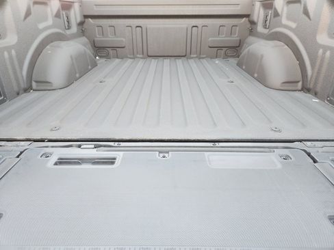 New 2025 Ford F150 Lariat w/ Equipment Group 502A High image 28