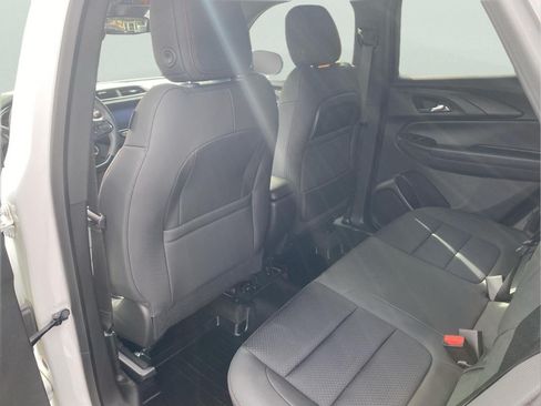 Certified 2023 Chevrolet TrailBlazer RS w/ Technology Package AWD/4WD image 28