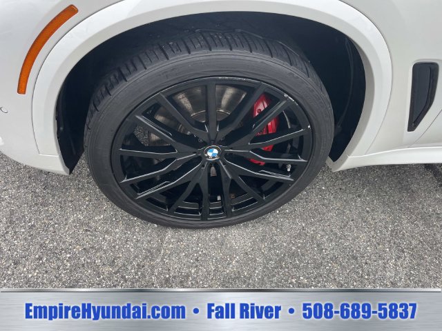Used 2021 BMW X5 M50i w/ Executive Package AWD/4WD image 13
