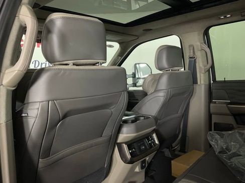 New 2026 Ford F350 Platinum w/ Platinum Plus Package image 15