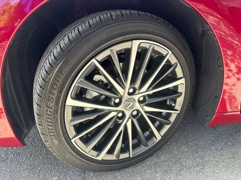 Certified 2025 Lexus ES 300h w/ Premium Package FWD image 12