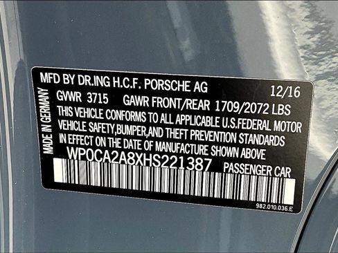 Used 2017 Porsche 718 Boxster RWD image 17