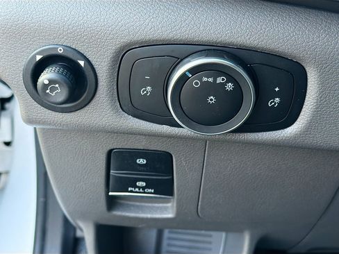 Used 2022 Ford Transit 350 148 High Roof Extended image 28