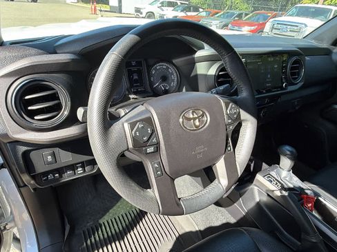 Used 2021 Toyota Tacoma TRD Sport w/ TRD Premium Sport Package image 10