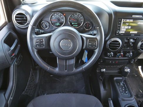 Used 2015 Jeep Wrangler Unlimited Sport w/ Quick Order Package 24S AWD/4WD image 16