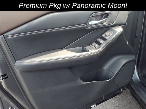 Used 2023 Nissan Rogue SV w/ SV Premium B Package AWD/4WD image 7