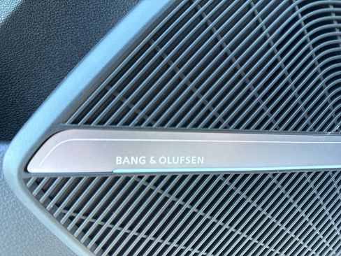 Used 2023 Audi SQ5 Premium Plus w/ Premium Plus Package image 23