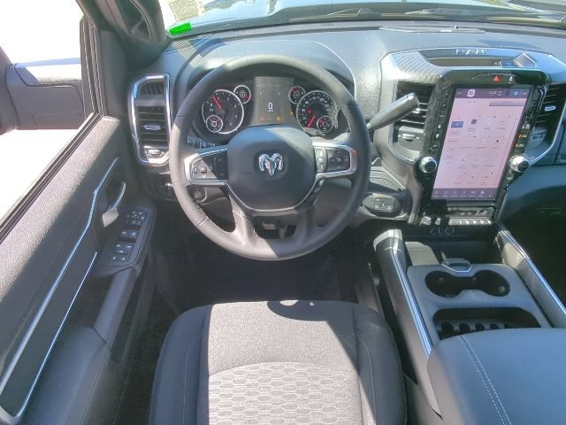 New 2026 RAM 3500 Big Horn AWD/4WD image 7