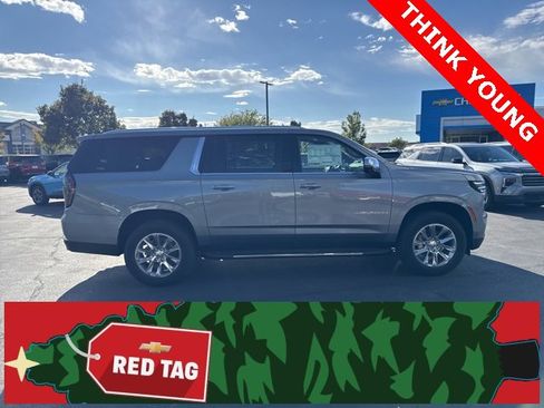 New 2026 Chevrolet Suburban Premier w/ Sun And Tow Package image 6