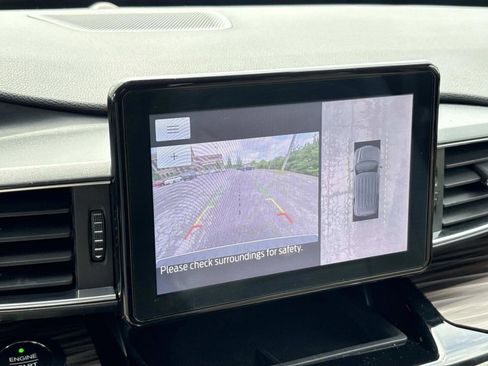 Used 2021 Ford Explorer Limited w/ Equipment Group 301A RWD image 32