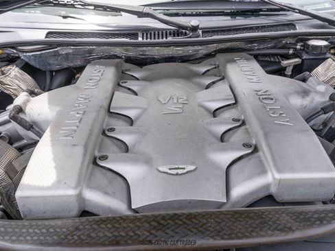 Used 2005 Aston Martin Vanquish S RWD image 19