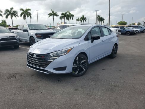 New 2025 Nissan Versa SR w/ Trunk Package image 26