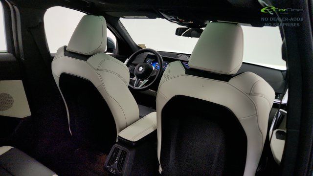 Used 2026 BMW X2 xDrive28i AWD/4WD image 40