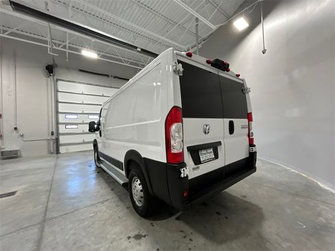 Used 2023 RAM ProMaster 2500 image 8