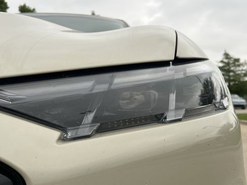 Used 2025 Ford Mustang Mach-E Premium RWD image 7