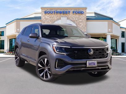 Used 2025 Volkswagen Atlas Cross Sport SEL Premium R-Line