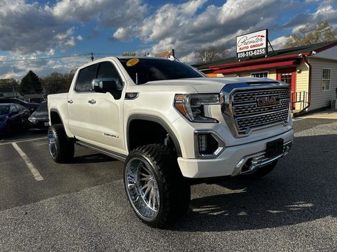 Used 2019 GMC Sierra 1500 Denali w/ Denali Ultimate Package image 3
