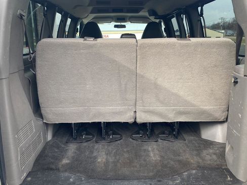 Used 2014 Chevrolet Express 3500 LT w/ LT Preferred Equipment Group image 17