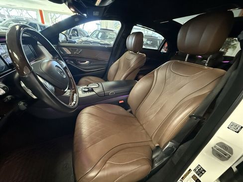 Used 2017 Mercedes-Benz S 550 Sedan image 10