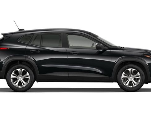 New 2026 Chevrolet Trax LS FWD image 3