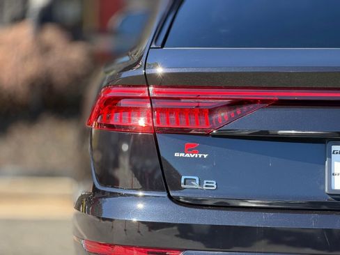 Used 2019 Audi Q8 Premium Plus w/ Premium Plus image 15
