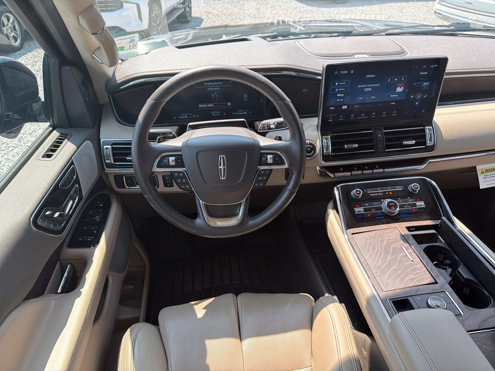 Used 2022 Lincoln Navigator Reserve RWD image 11