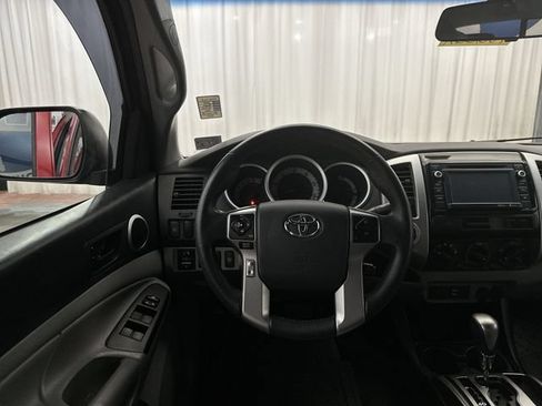 Used 2015 Toyota Tacoma 4x4 Double Cab w/ SR5 Package image 14