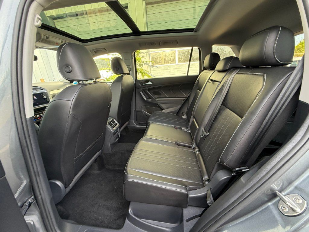 Used 2023 Volkswagen Tiguan SE w/ Panoramic Sunroof Package AWD/4WD image 24