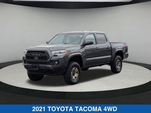 Used 2021 Toyota Tacoma SR image 8