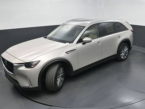 Certified 2026 MAZDA CX-90 3.3 Turbo w/ Preferred Package AWD/4WD image 39