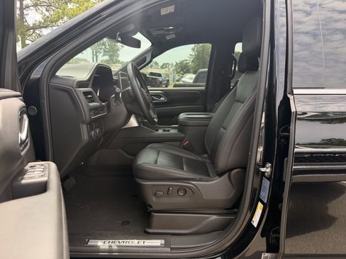 Used 2024 Chevrolet Tahoe LT RWD image 14