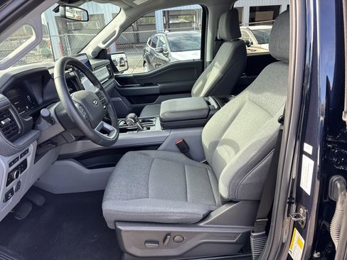 Used 2024 Ford F150 Lightning Flash w/ Max Trailer Tow Package image 9