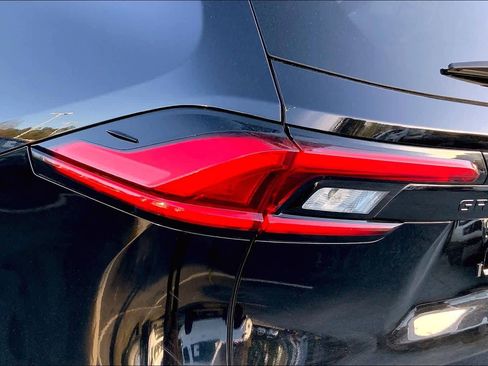 Certified 2024 Toyota Grand Highlander FWD image 27