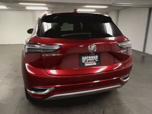 Certified 2022 Buick Envision Avenir w/ Technology Package II image 7