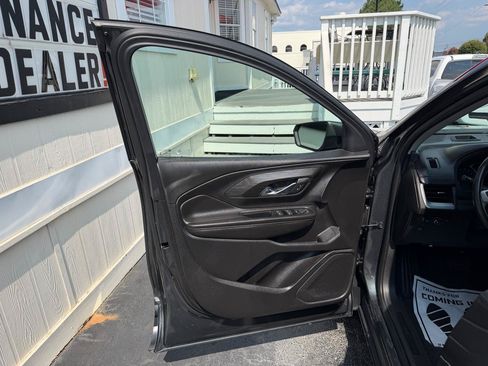 Used 2020 GMC Terrain SLT AWD/4WD image 8