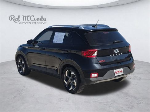 Used 2024 Hyundai Venue SEL FWD image 4
