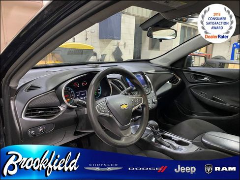 Used 2023 Chevrolet Malibu LT image 30