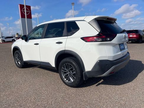Certified 2023 Nissan Rogue S FWD image 5