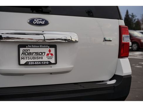 Used 2014 Ford Expedition XL image 10