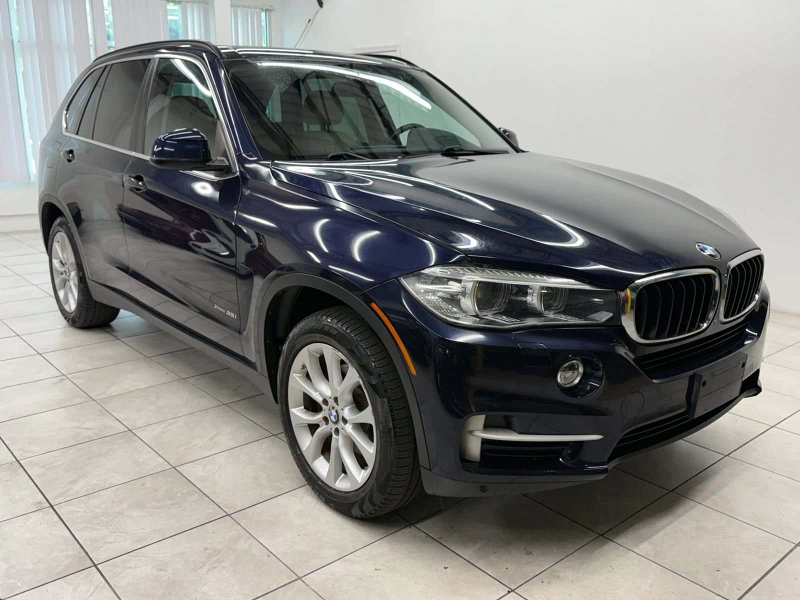 Used 2016 BMW X5 xDrive35i AWD/4WD image 1
