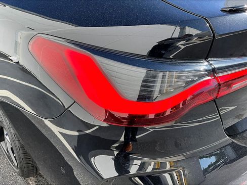 Certified 2024 BMW 430i Coupe w/ M Sport Package RWD image 27