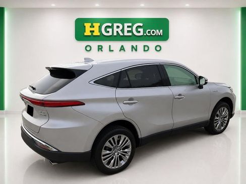 Used 2021 Toyota Venza XLE w/ Softex Package AWD/4WD image 6